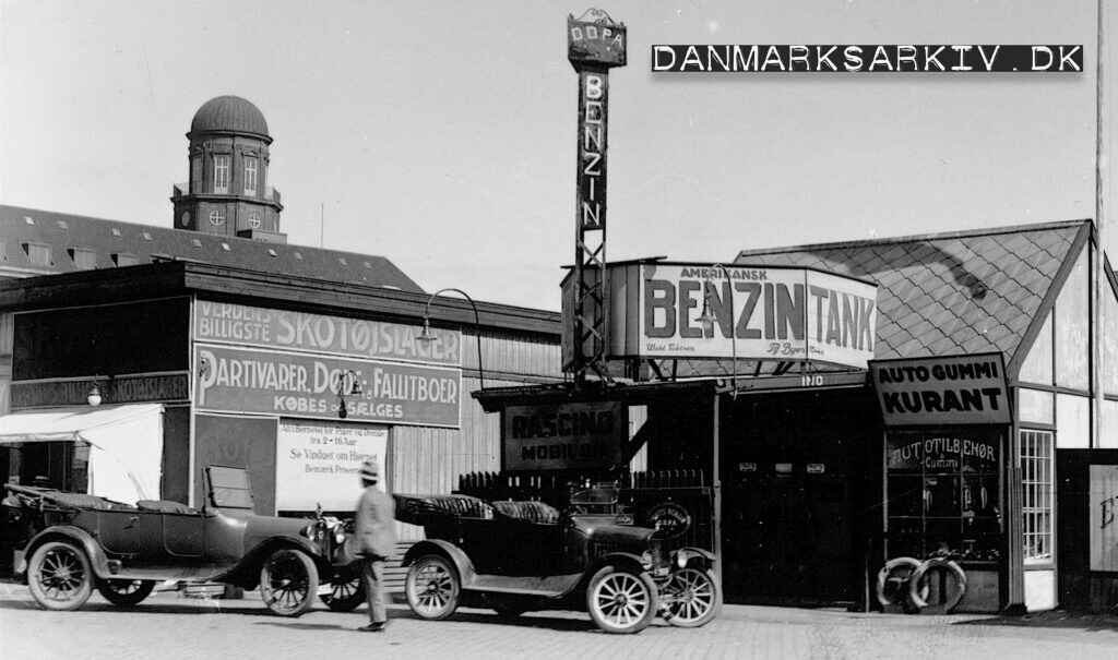 DDPA - Det Danske Petroleum Selskabs tankstation på Gammel Kongevej 13 - 1925