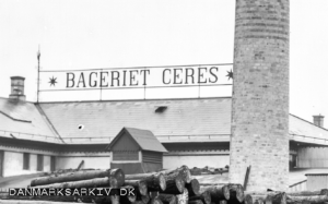 Brødfabrikken Ceres set fra Kjøbenhavns Tændstiksfabriks oplagsplads