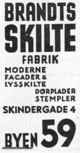 Brandts Skilte Fabrik - Moderne Facader & Lysskilte - Dørplader - Stempler