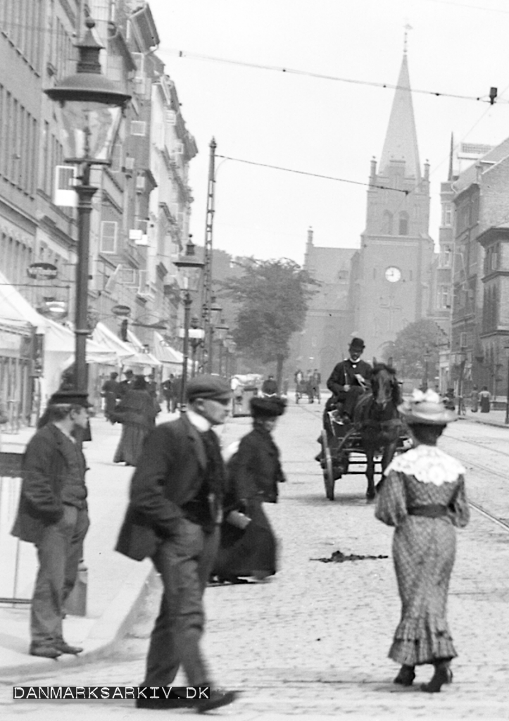 Sankt Johannes Kirke set fra Nørrebro i 1905