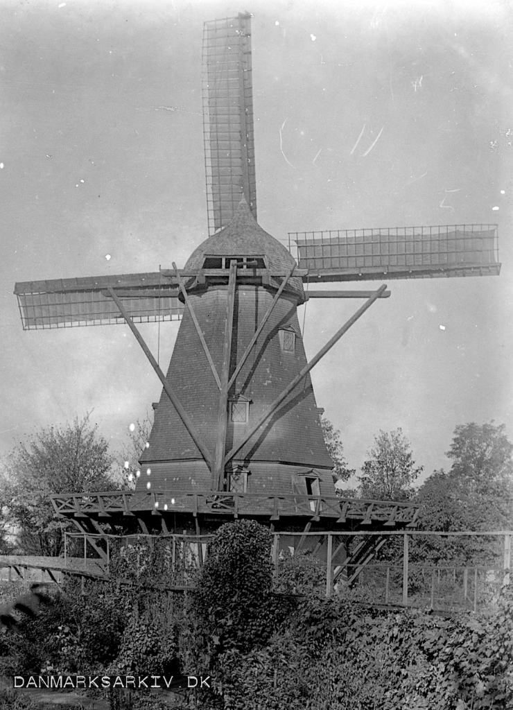 Kastelsmøllen i København - ca. 1900