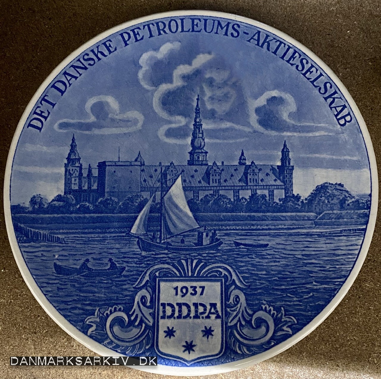 Det Danske Petroleums-Aktieselskab - D.D.P.A 1937 - Platte