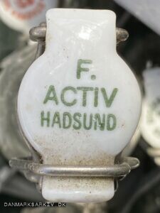 F. Activ Hadsund - Flaske med patentprop fra Mineralvandsfabrikken Activ