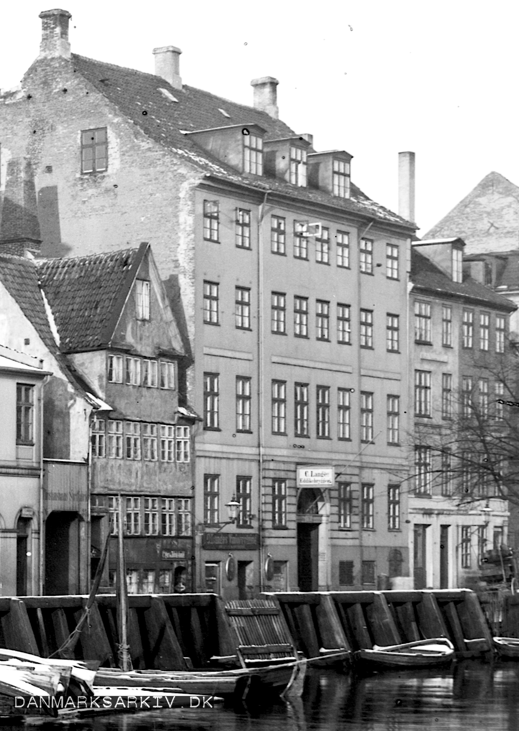 C. Langes Eddikebryggeri ved Christianshavns kanal - Ca 1900