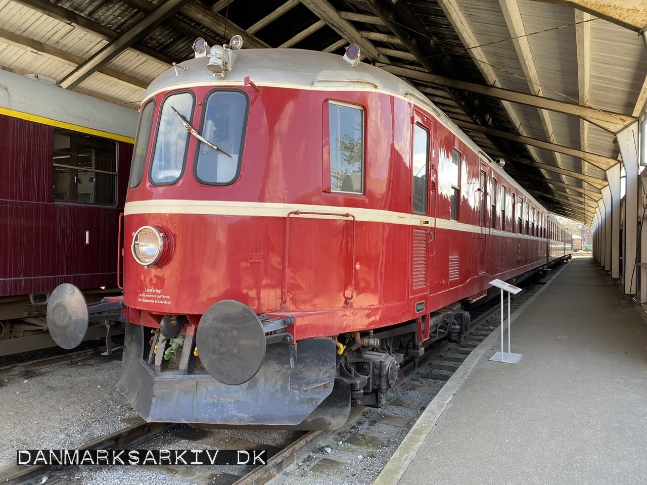 DSB Lyntoget MS 401 - Tidligere MS 1 - Bygget af A/S Frichs Maskinfabrik og Kedelsmedie i 1935 - Jernbanemuseet i Odense