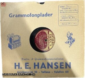 Radio- & Grammofonspecialisten H. E. Hansen, Jernbanevej 10, Tølløse, Telefon 65 - A kiss to build a dream on - Købt 17/10-1952