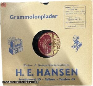 Radio- & Grammofonspecialisten H. E. Hansen, Jernbanevej 10, Tølløse, Telefon 65 - A kiss to build a dream on - Købt 17/10-1952